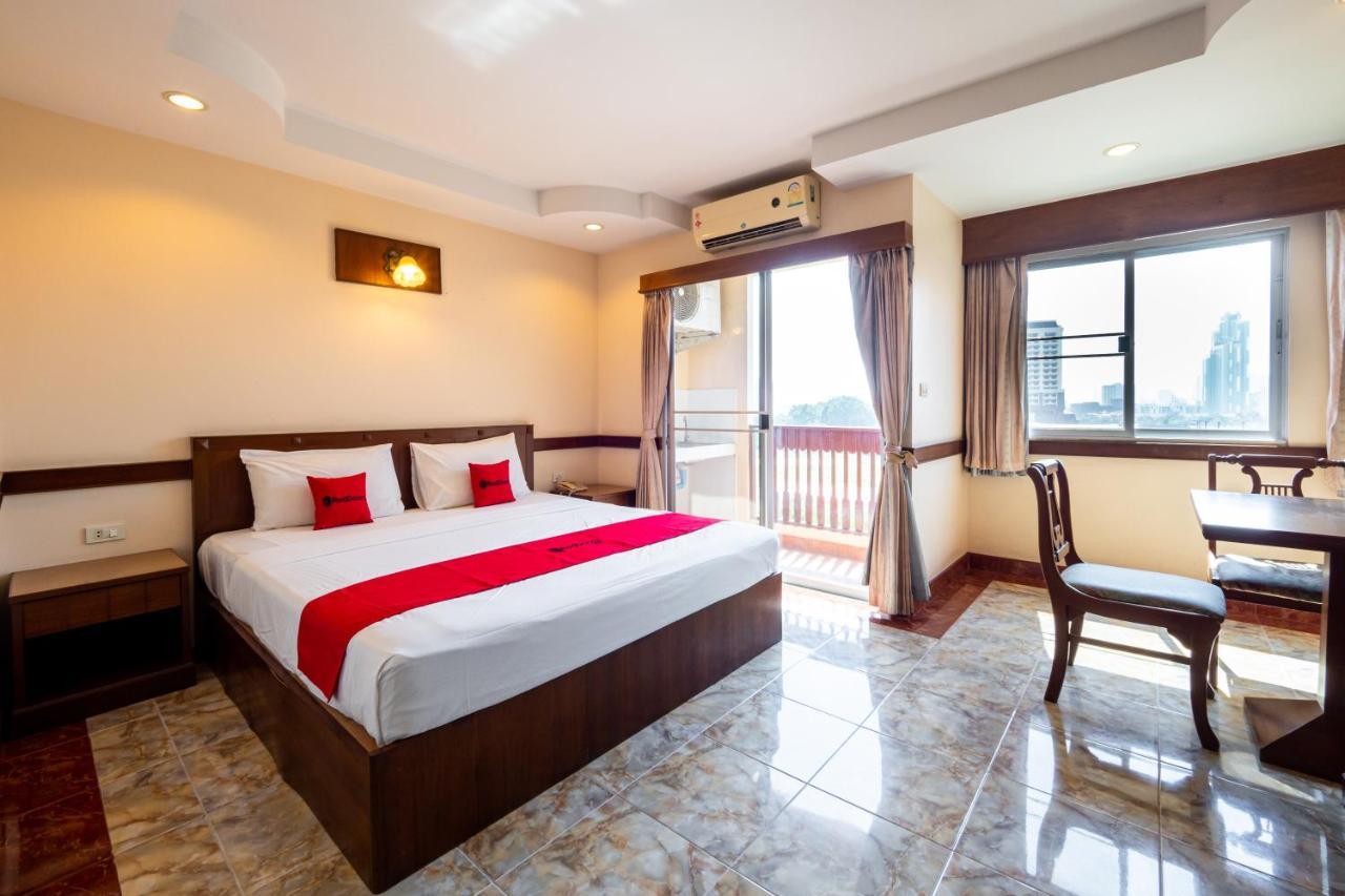 Reddoorz Navin Mansion 3 Pattaya Hotel Екстериор снимка