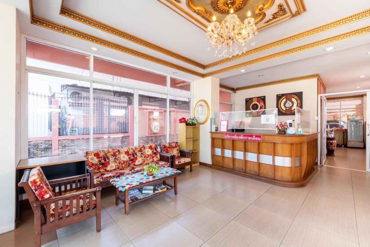 Reddoorz Navin Mansion 3 Pattaya Hotel Екстериор снимка