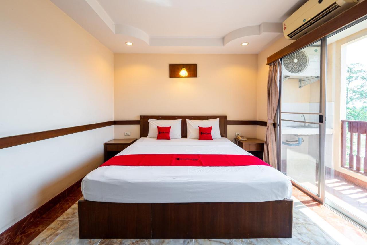Reddoorz Navin Mansion 3 Pattaya Hotel Екстериор снимка