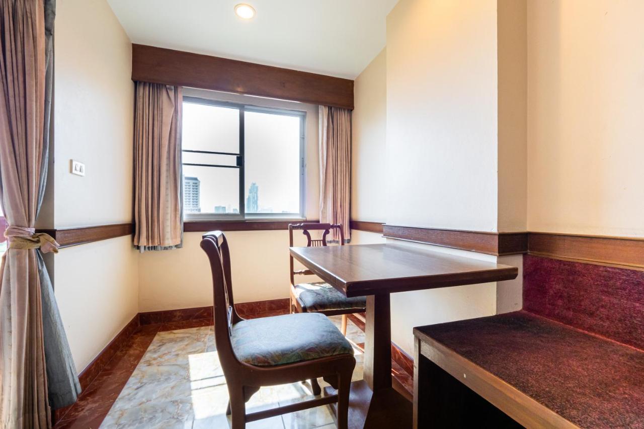 Reddoorz Navin Mansion 3 Pattaya Hotel Екстериор снимка