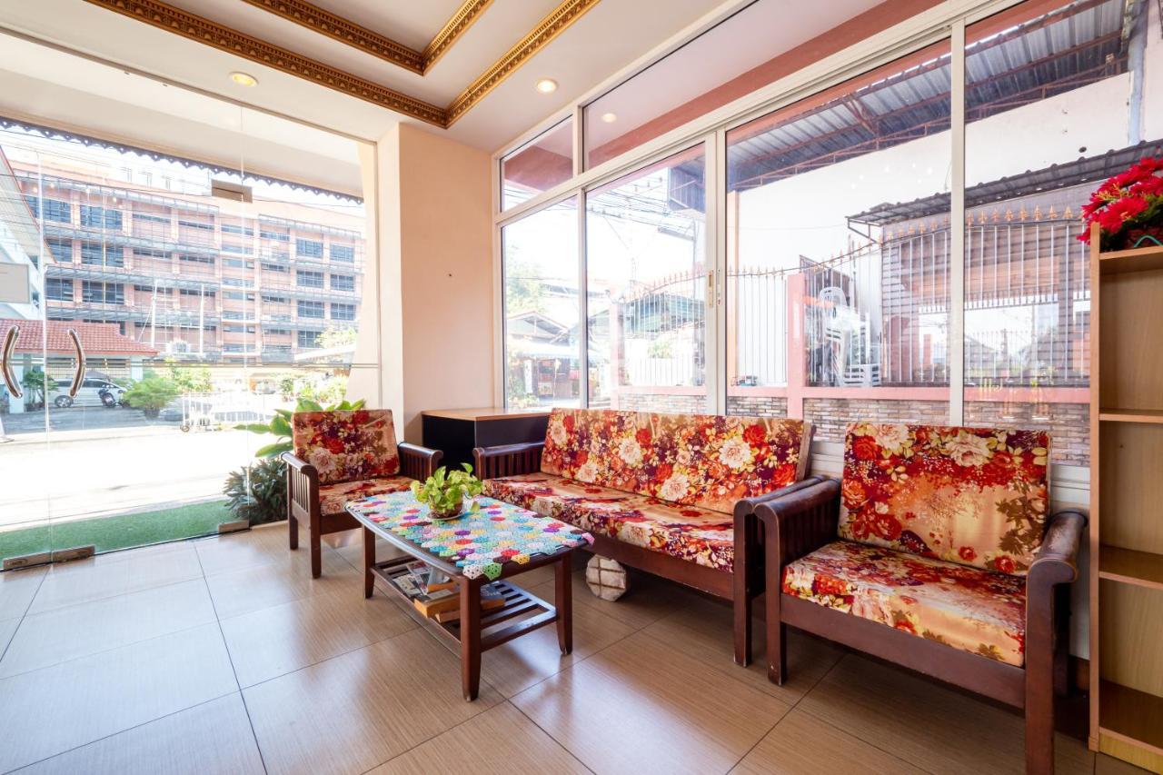 Reddoorz Navin Mansion 3 Pattaya Hotel Екстериор снимка