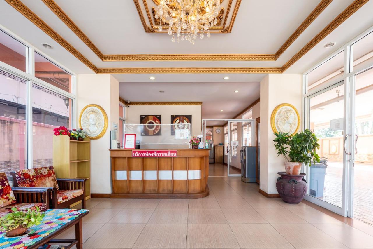 Reddoorz Navin Mansion 3 Pattaya Hotel Екстериор снимка