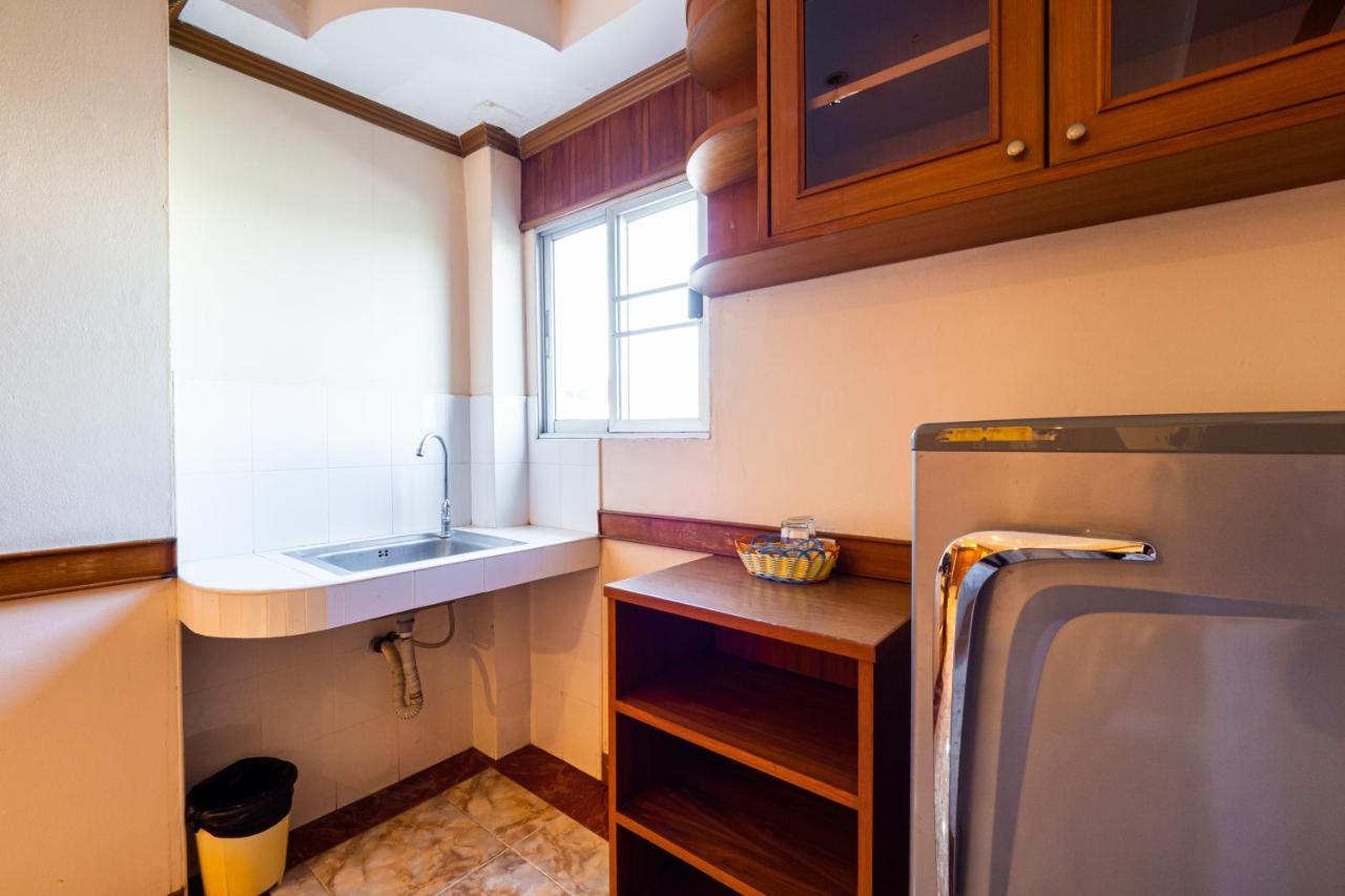 Reddoorz Navin Mansion 3 Pattaya Hotel Екстериор снимка